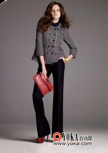 ڰ׸Juicy CouturerBaby PhatɫL(zhng)ѝMoschino Cheap and ChicɫCKenneth Jay LaneָElizabeth LocketɫۯBŷTommy Hi