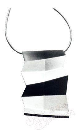立體折線項(xiàng)鏈/Tiffany&Co.