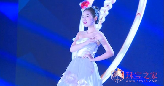ˇ꿳ϯMEET MY QUEENۻɶȫװl(f)