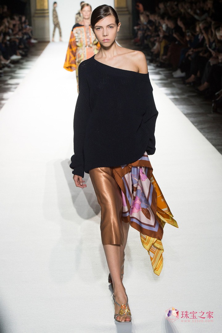 rֲʧˇgϢDries Van Noten 2018ϵЕrb