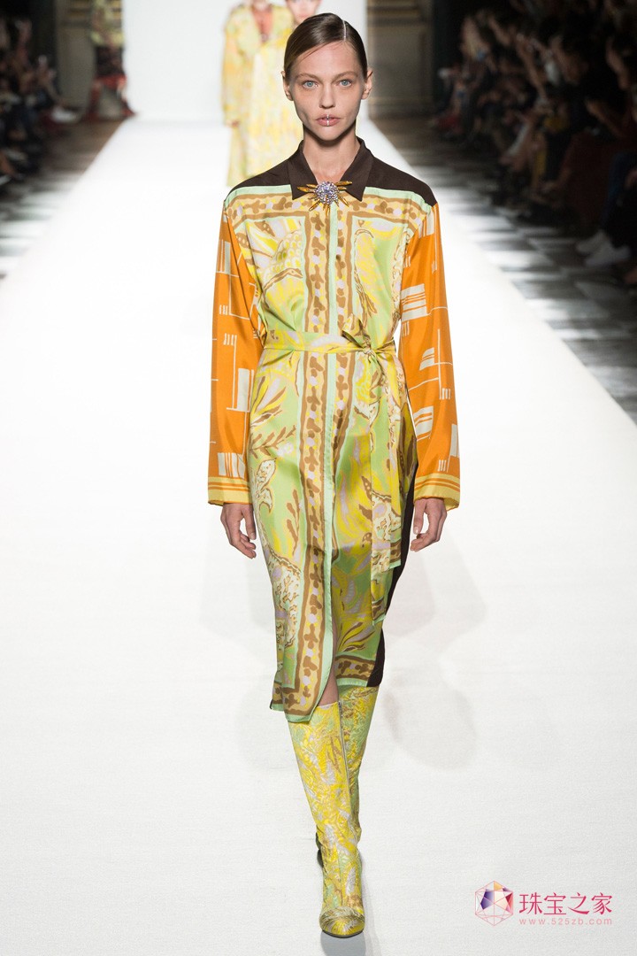 rֲʧˇgϢDries Van Noten 2018ϵЕrb