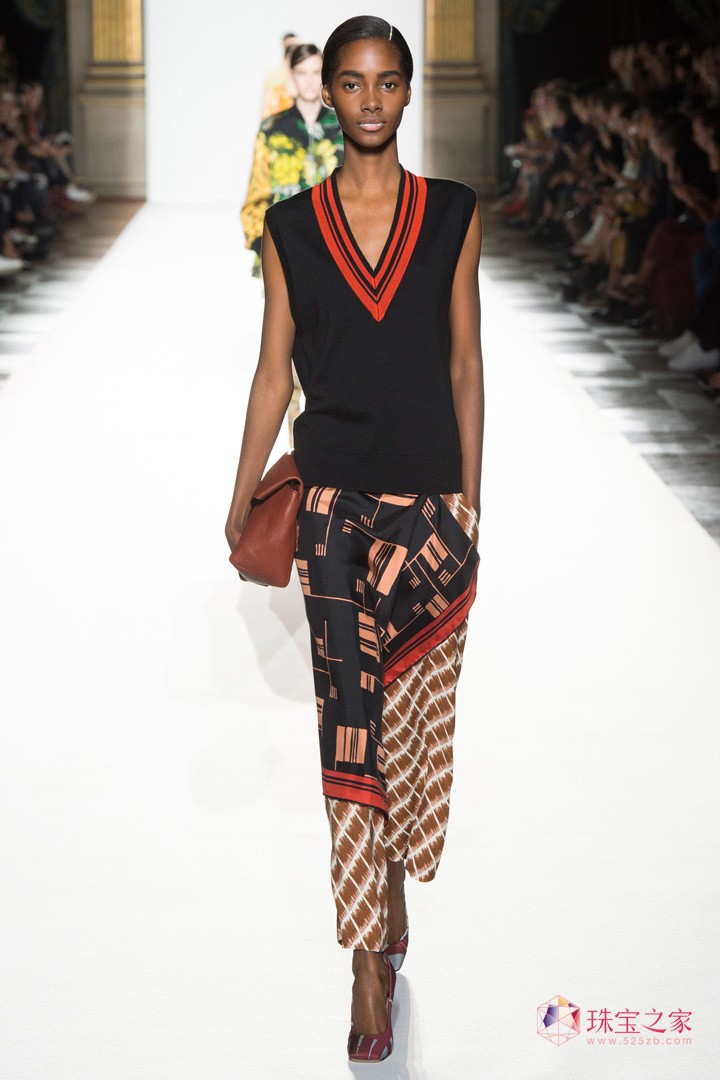 rֲʧˇgϢDries Van Noten 2018ϵЕrb